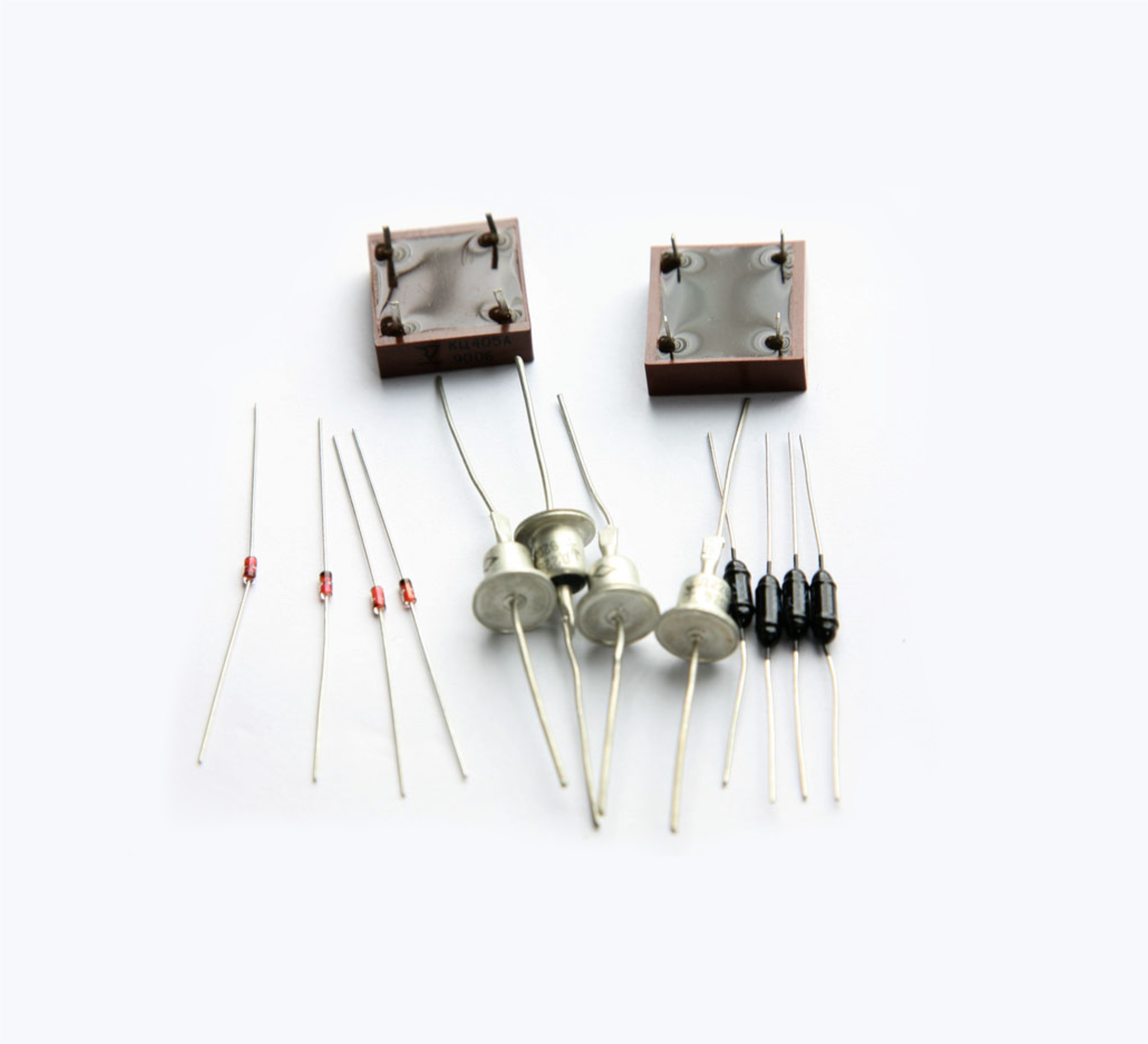 Комплект для вивчення напівпровідників ( транзистори)